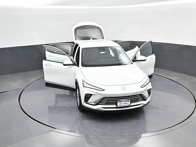 Vehicle image 9 of 47