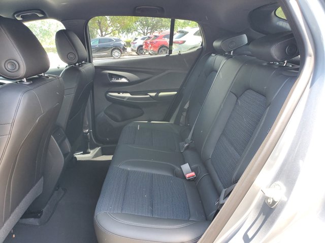 Vehicle image 6 of 18