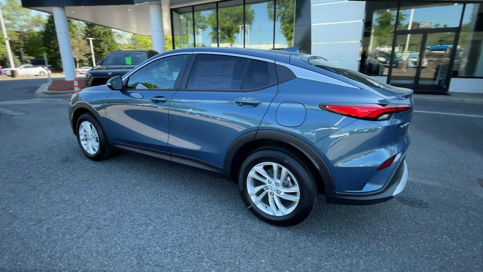 2025 Buick Envista Preferred Image 8 of 25