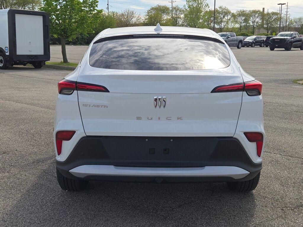 Vehicle image 4 of 32