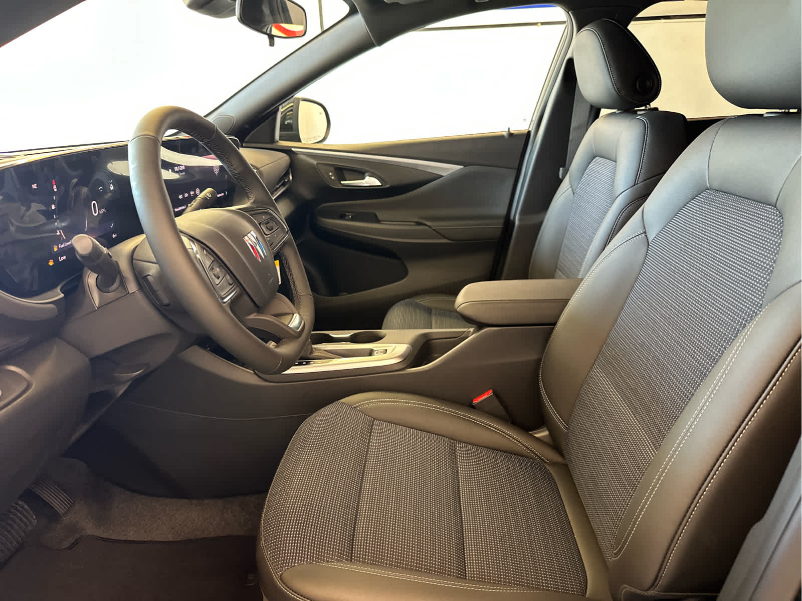 Vehicle image 19 of 46