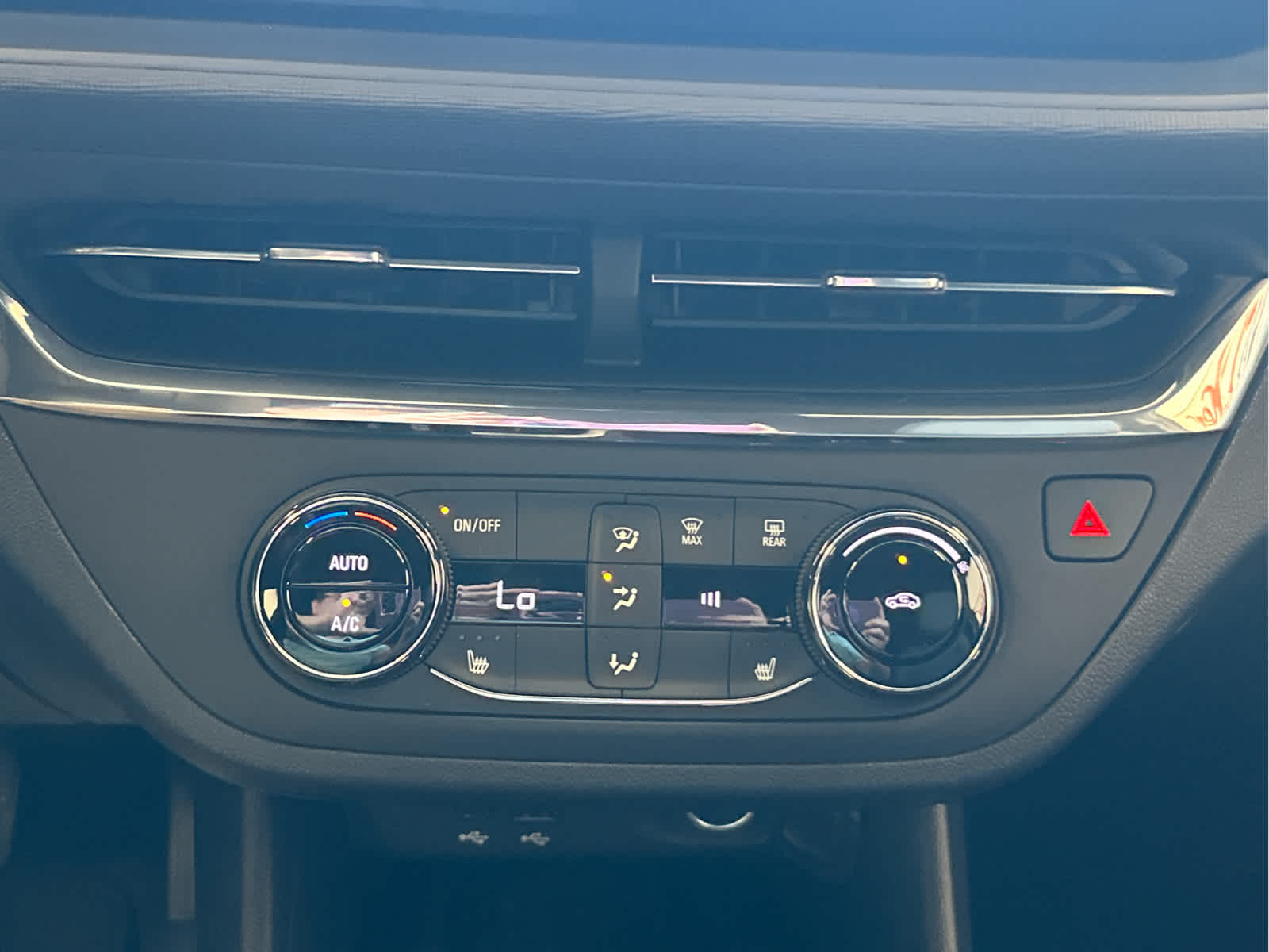 Vehicle image 44 of 46