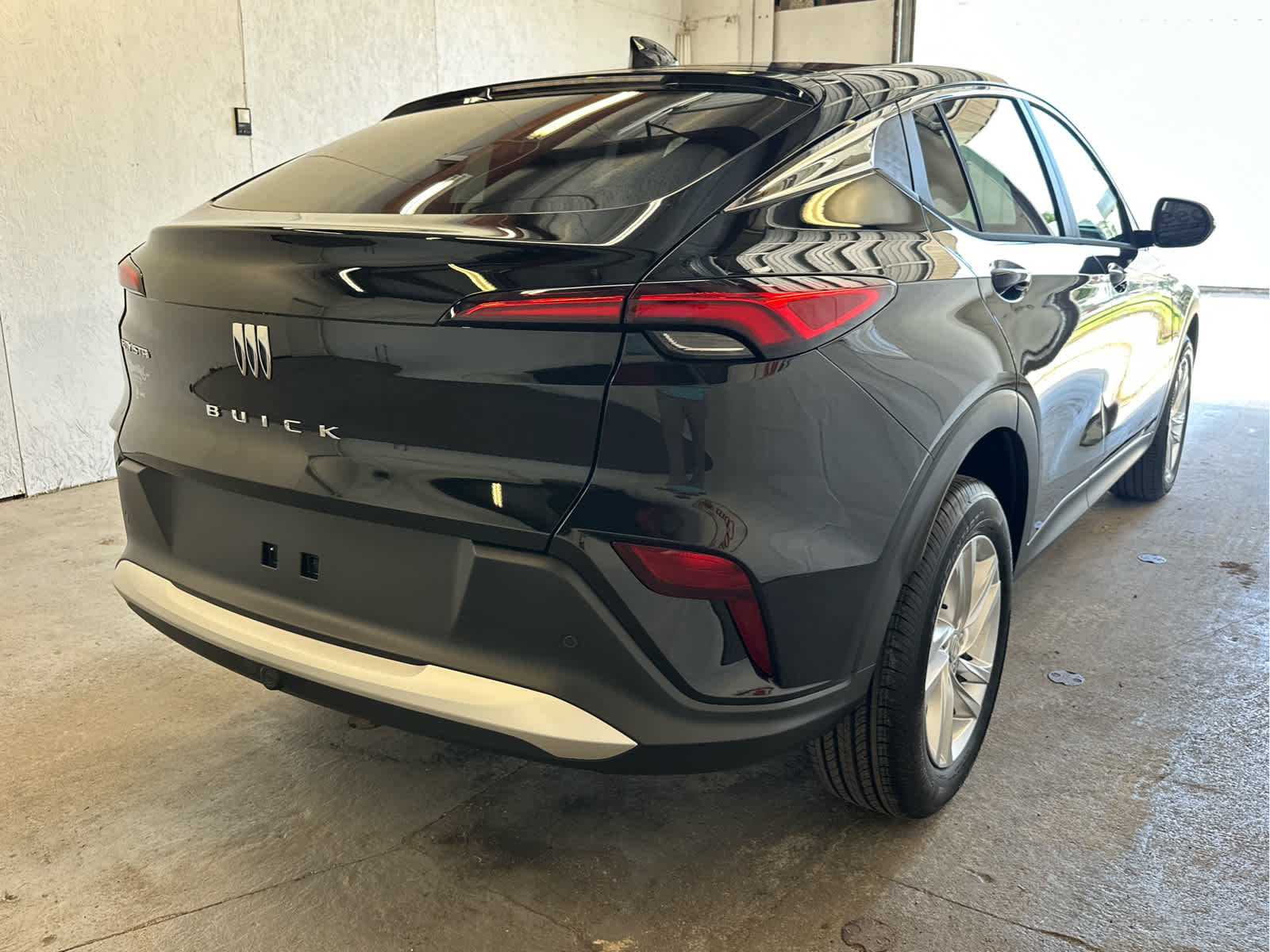 Vehicle image 3 of 46