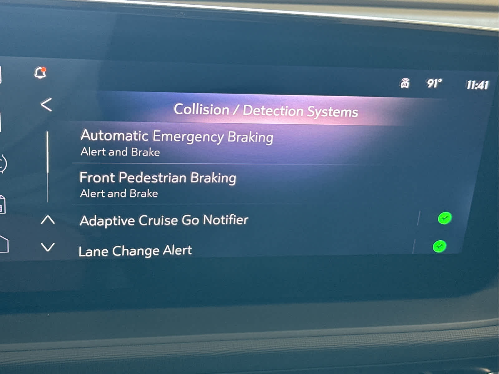 Vehicle image 25 of 46