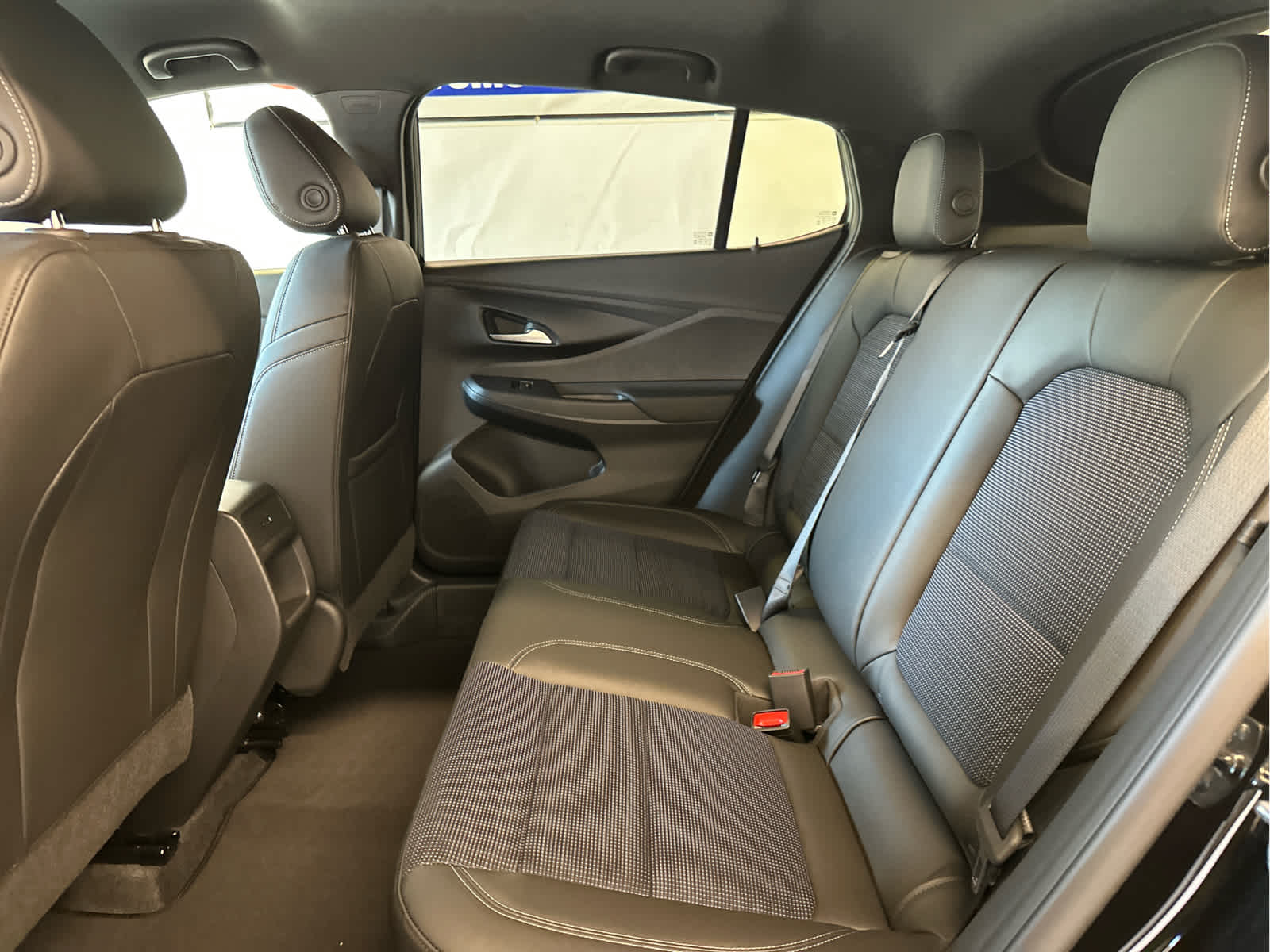 Vehicle image 15 of 46