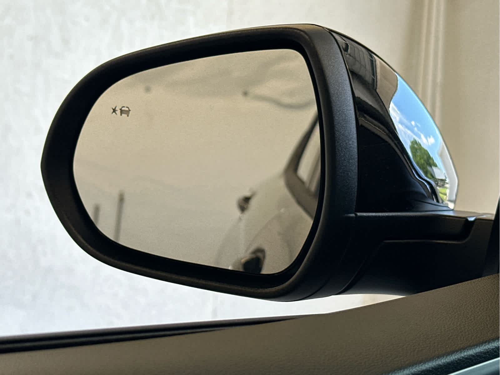 Vehicle image 45 of 46