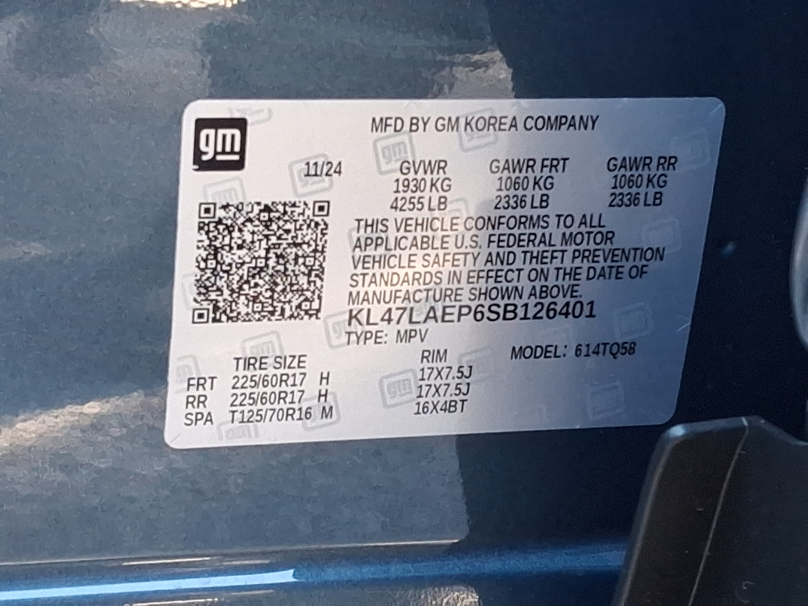 Vehicle image 20 of 21