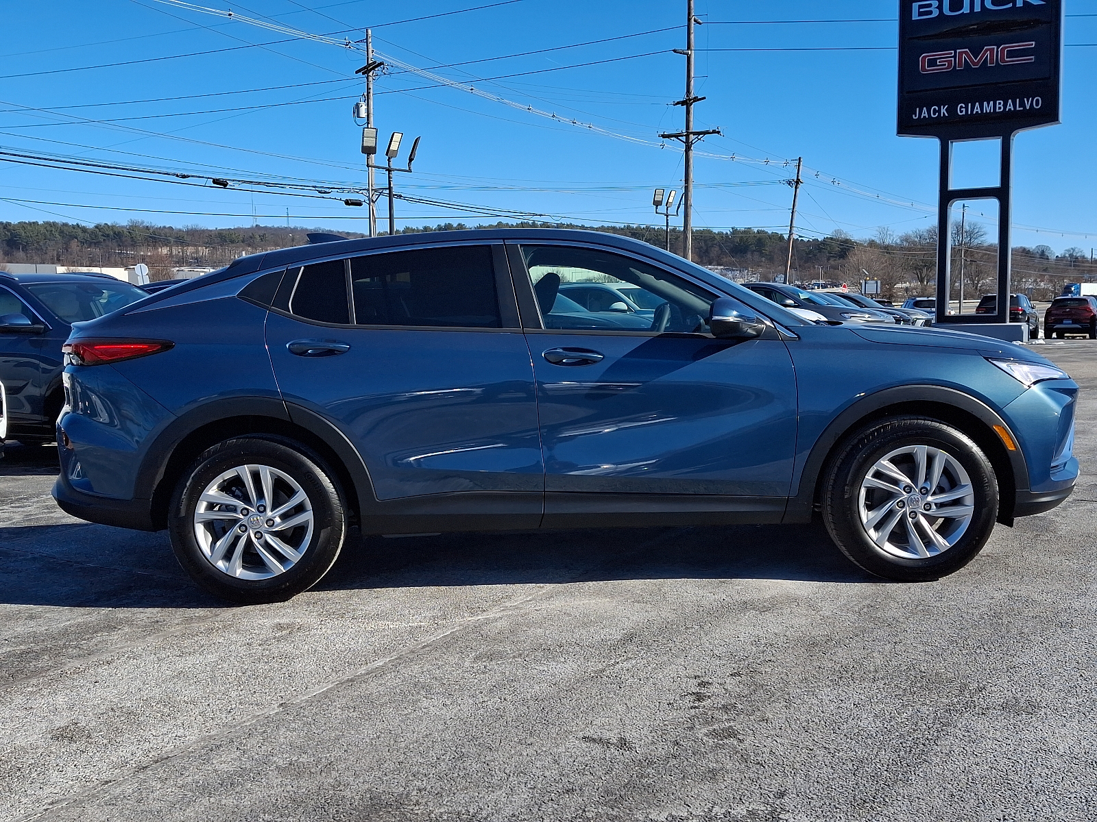 Vehicle image 5 of 21