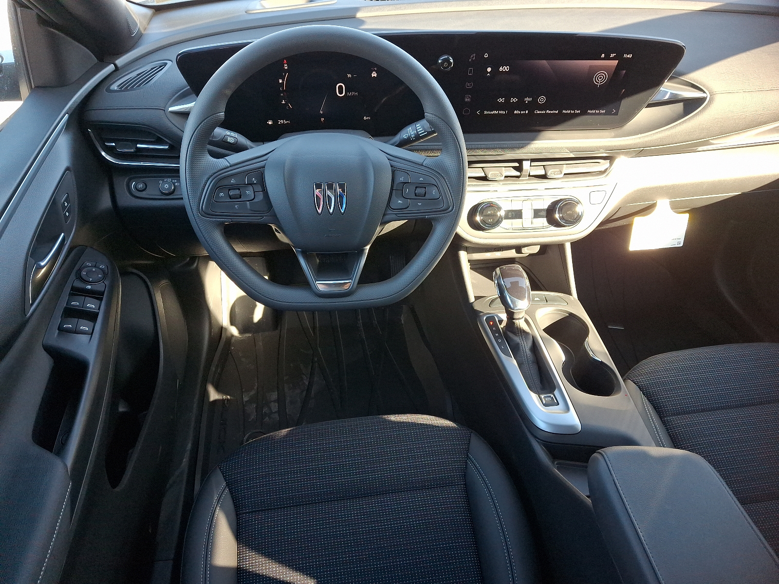 Vehicle image 10 of 21