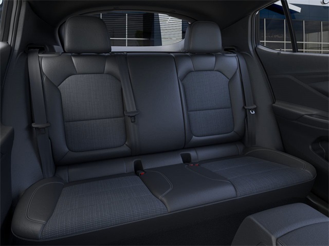 Vehicle image 17 of 24