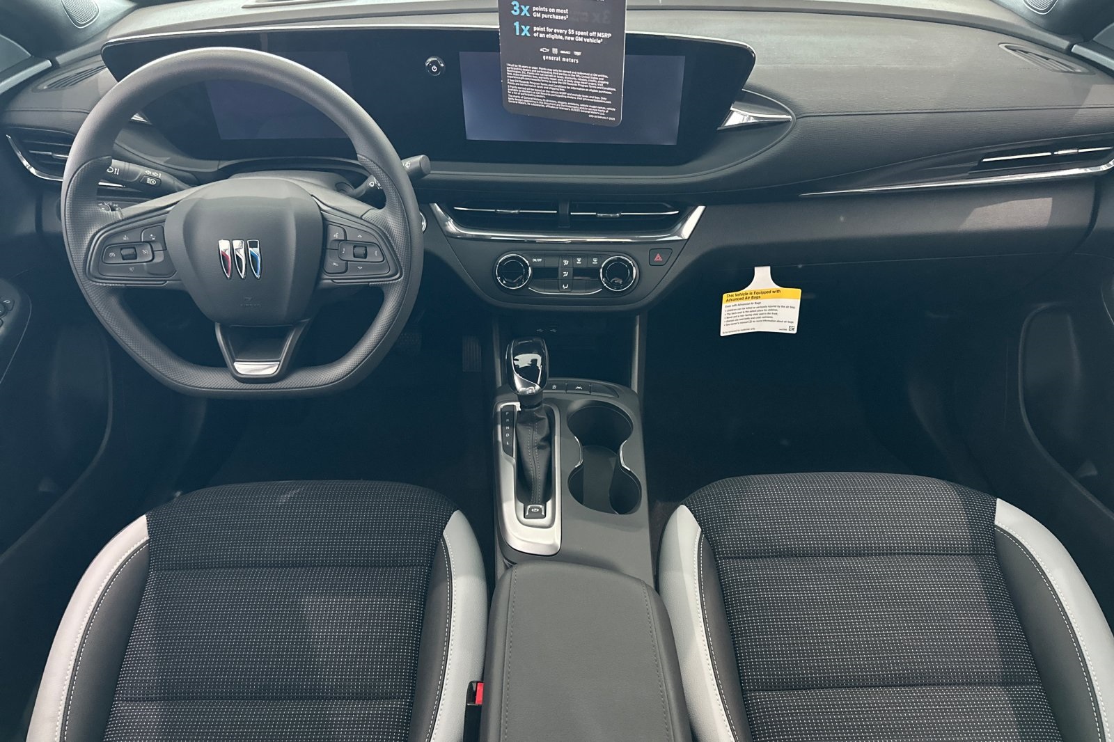 Vehicle image 10 of 30