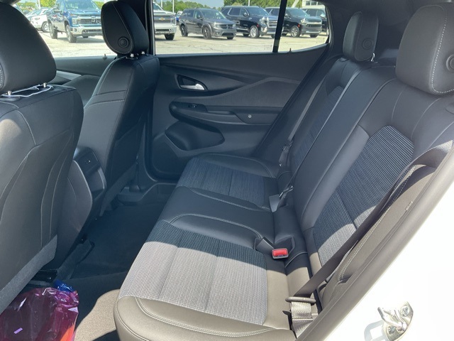 Vehicle image 12 of 23