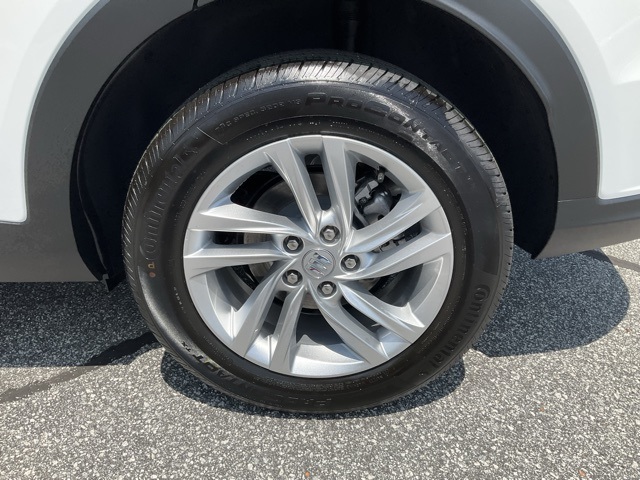 Vehicle image 6 of 23