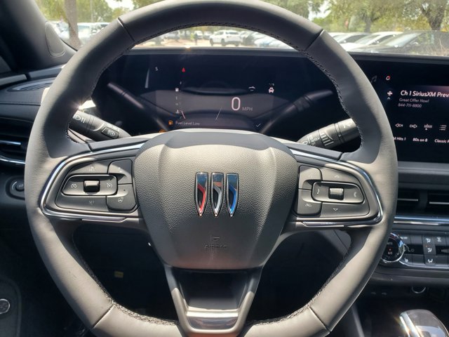 Vehicle image 10 of 15