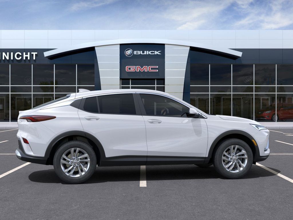 Vehicle image 6 of 24