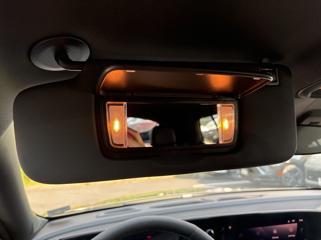 2025 Buick Envista Preferred Image 18 of 48