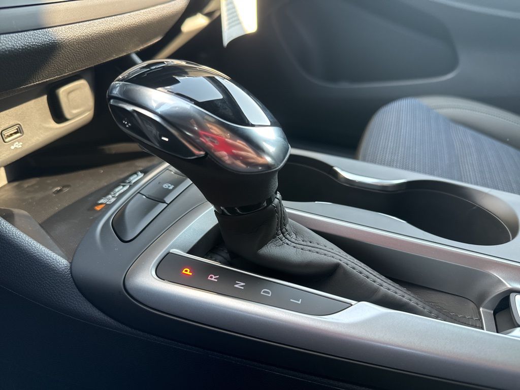 2025 Buick Envista Preferred Image 22 of 48