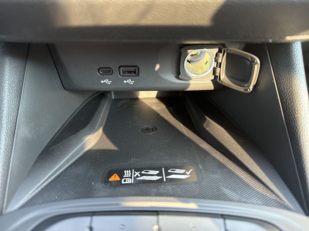 2025 Buick Envista Preferred Image 46 of 48