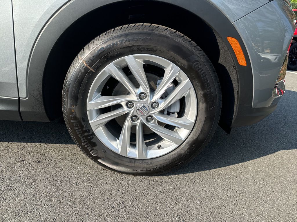2025 Buick Envista Preferred Image 9 of 48