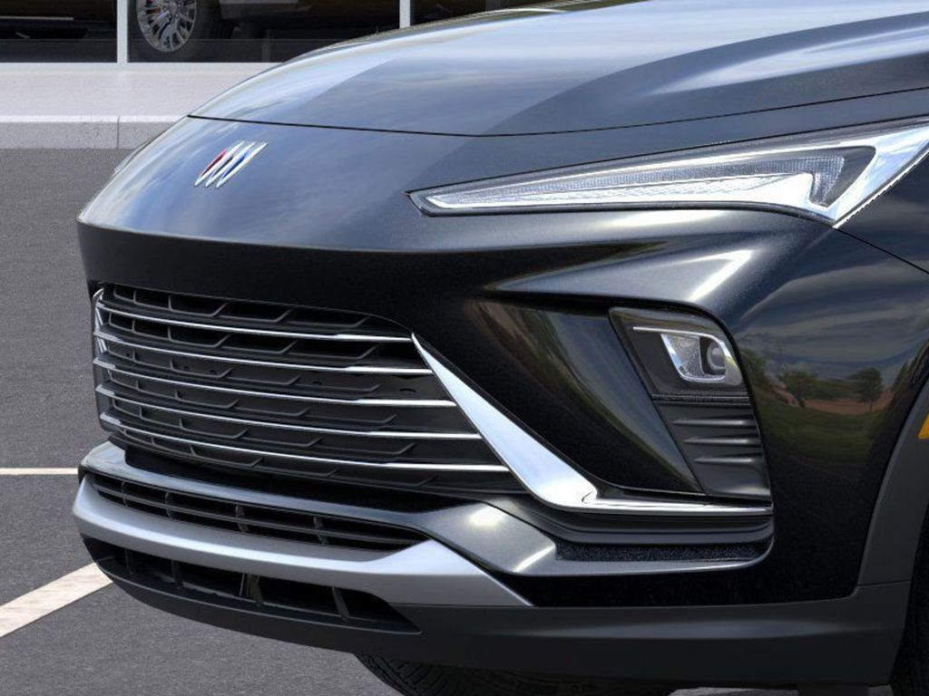 Vehicle image 13 of 25