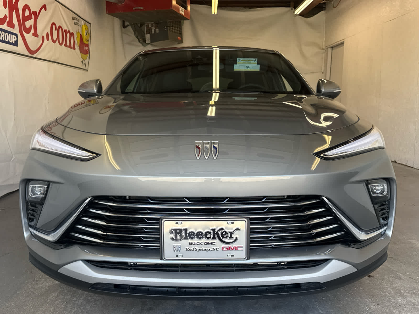 Vehicle image 1 of 44