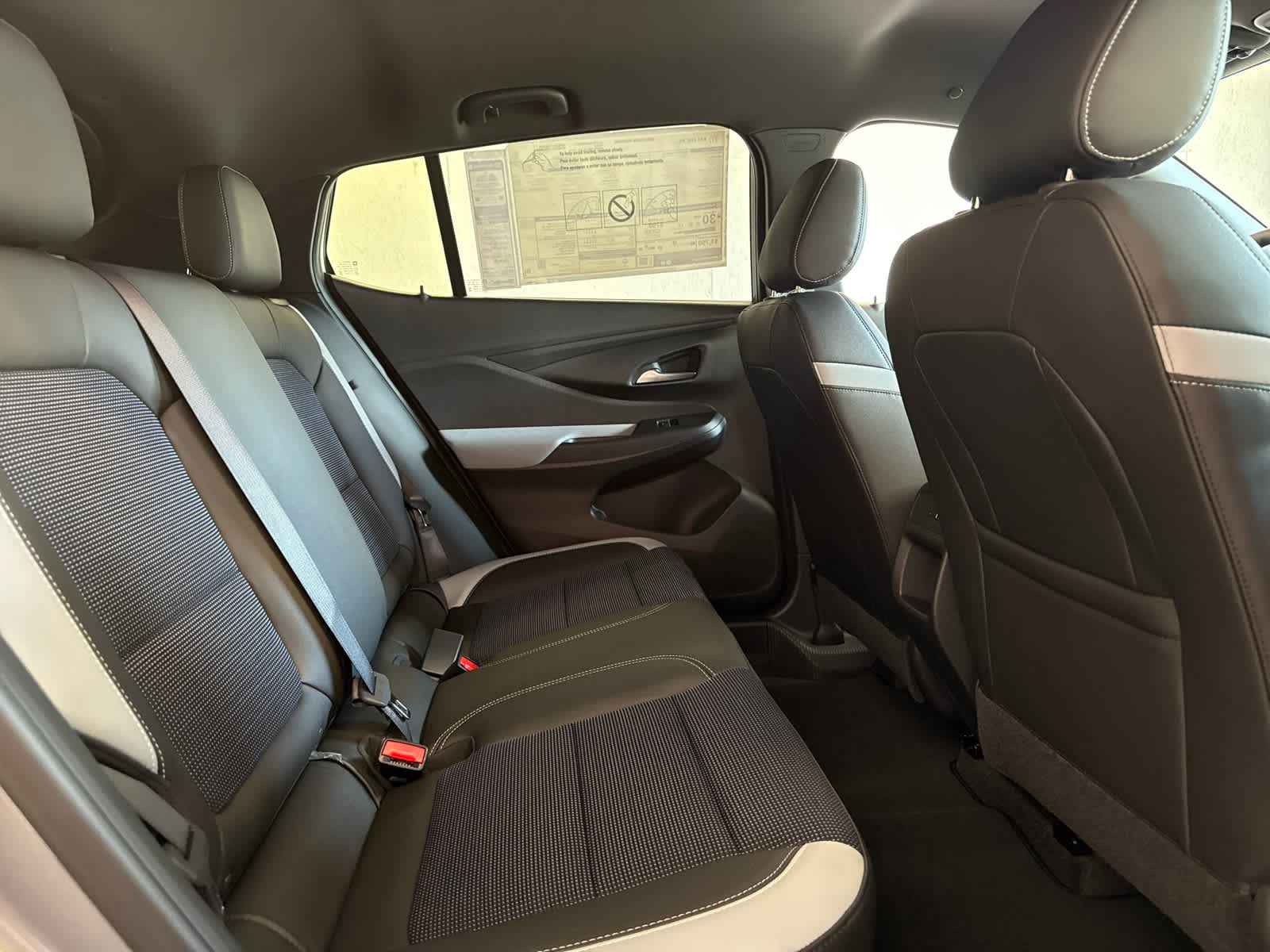 Vehicle image 12 of 44