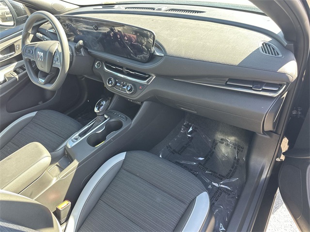 2025 Buick Envista Preferred Image 14 of 26