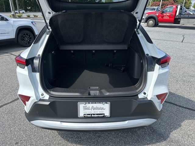 Vehicle image 7 of 26