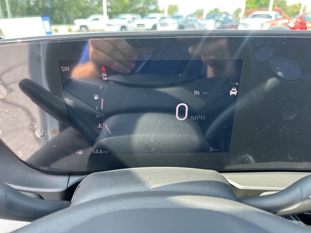 Vehicle image 23 of 26