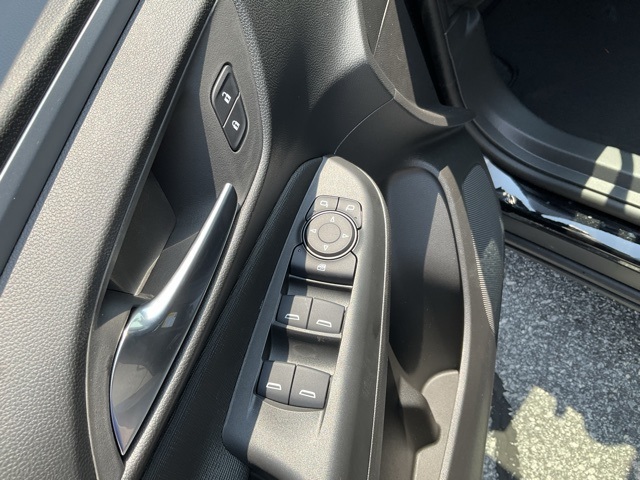 Vehicle image 23 of 23