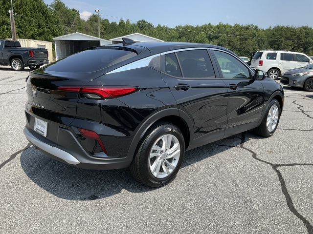Vehicle image 4 of 23