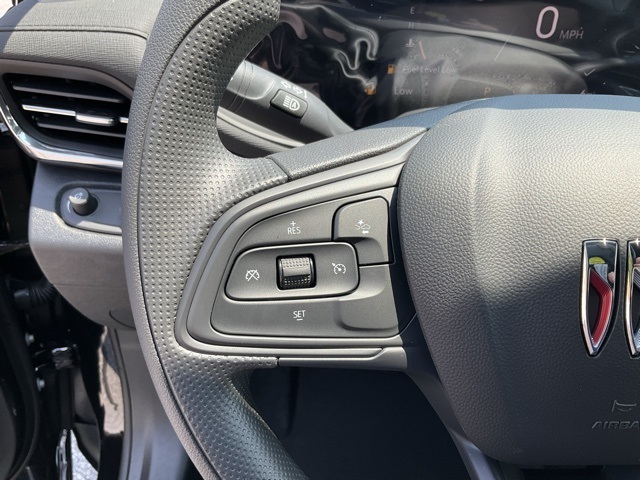 Vehicle image 21 of 23