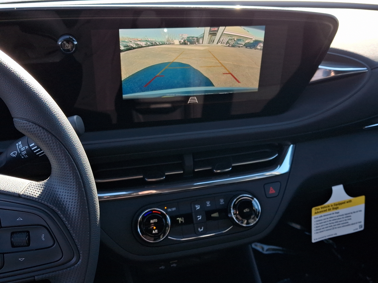 Vehicle image 17 of 23