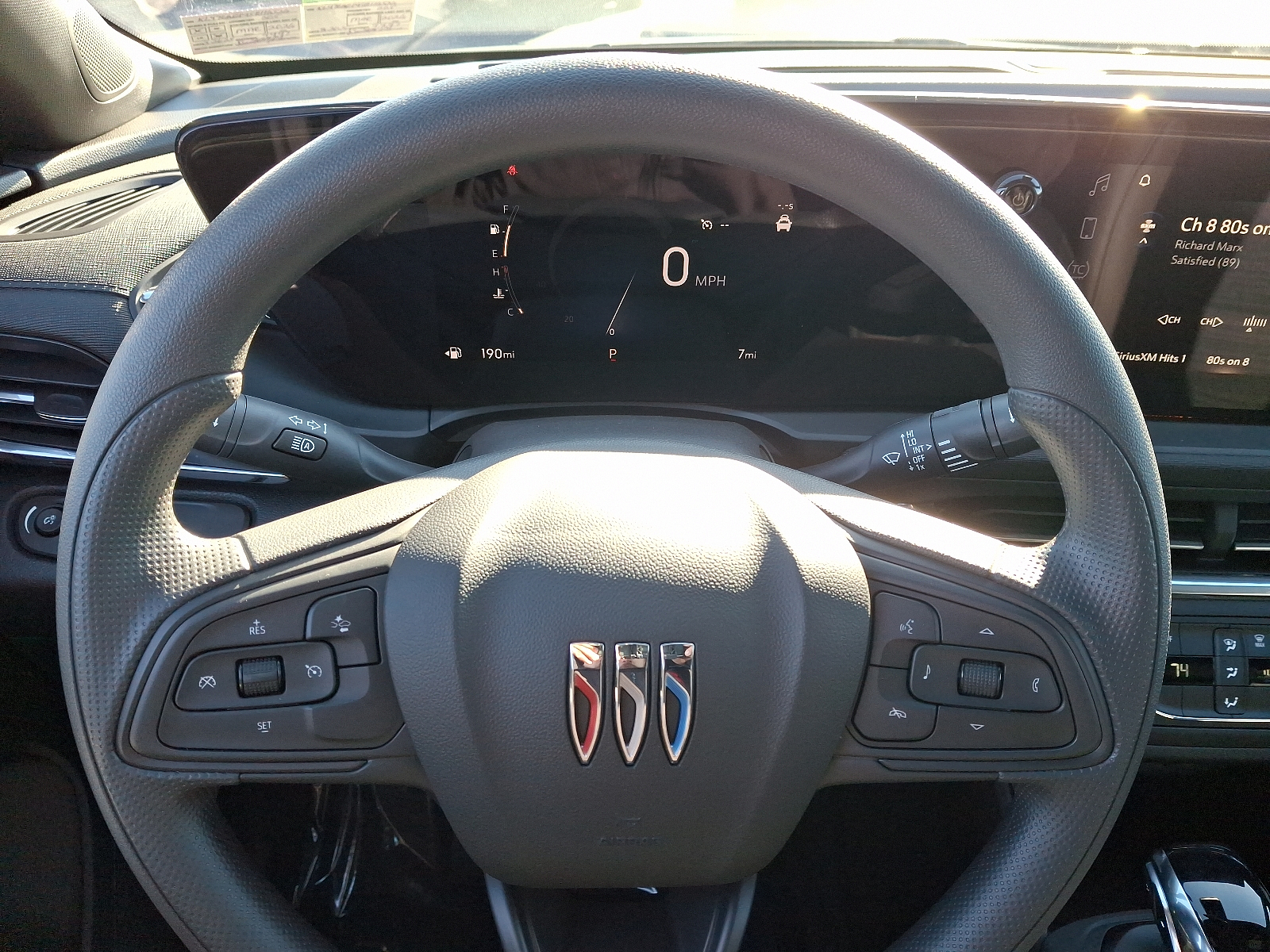 Vehicle image 18 of 23