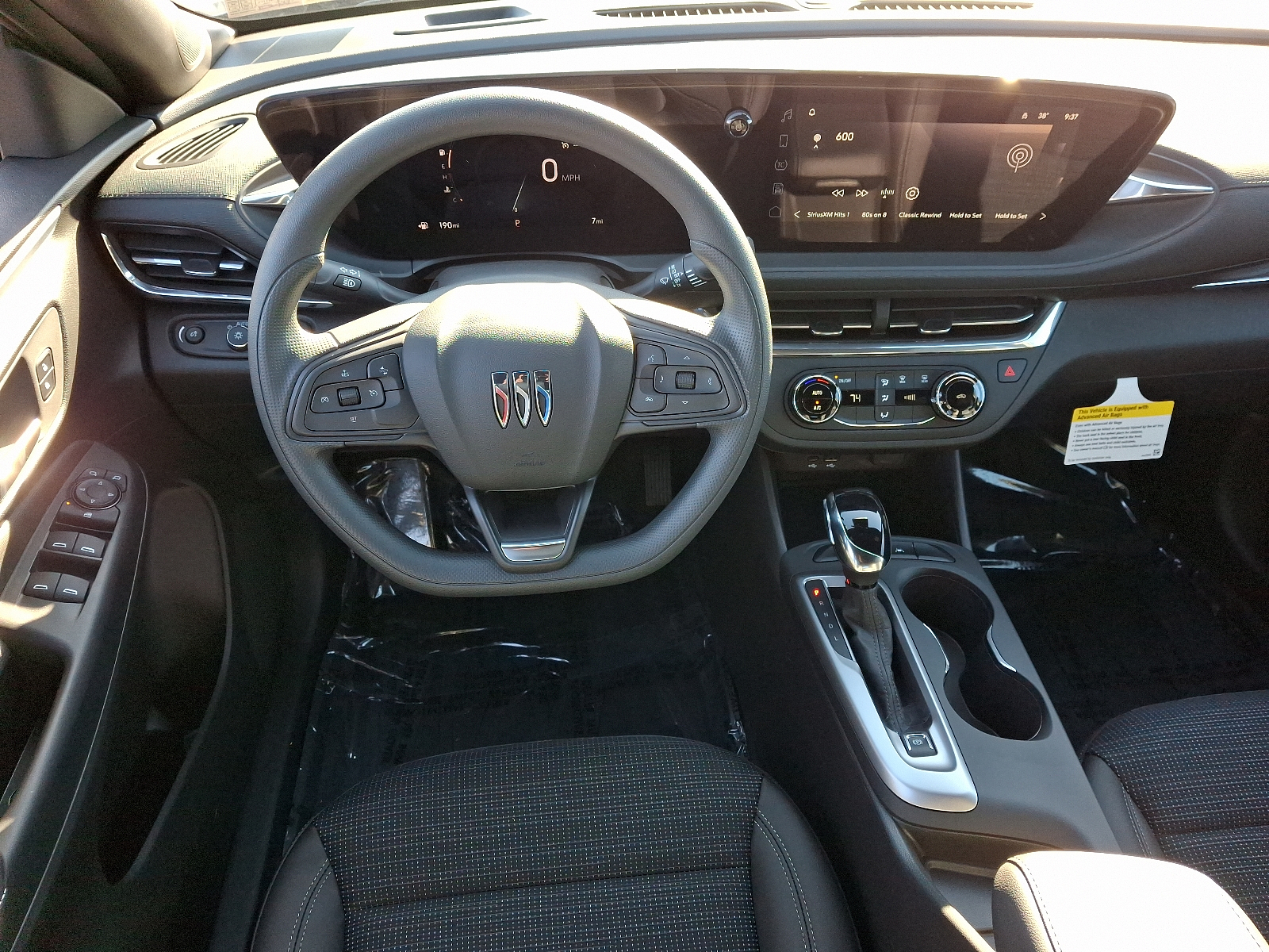 Vehicle image 11 of 23