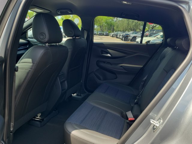 Vehicle image 6 of 13