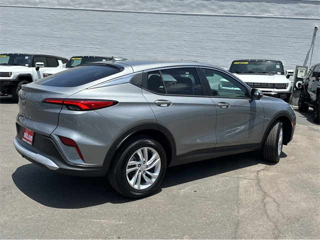Vehicle image 4 of 34