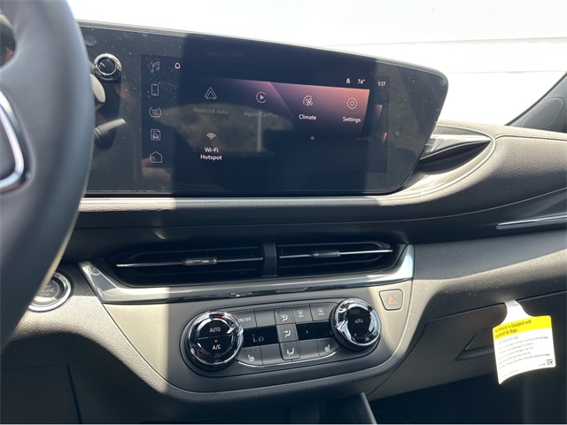 Vehicle image 18 of 34
