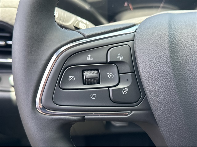 Vehicle image 26 of 34