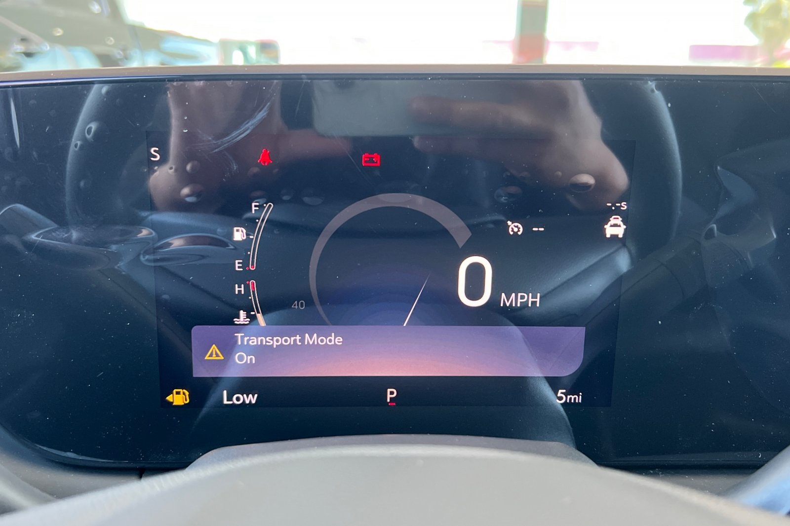 Vehicle image 15 of 32