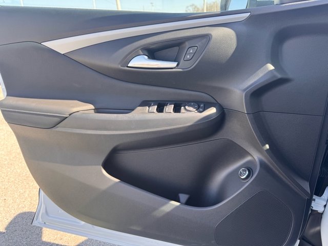 Vehicle image 23 of 29