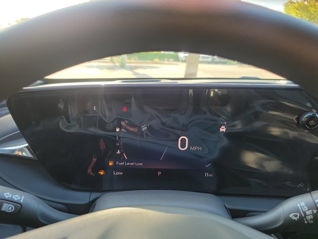 Vehicle image 10 of 13