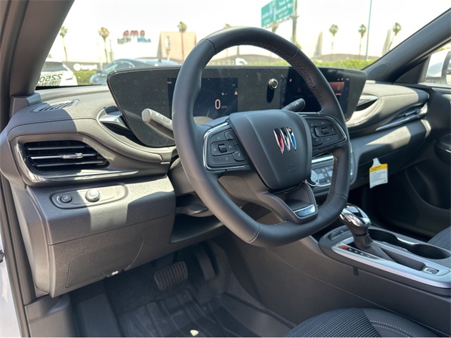 Vehicle image 15 of 36