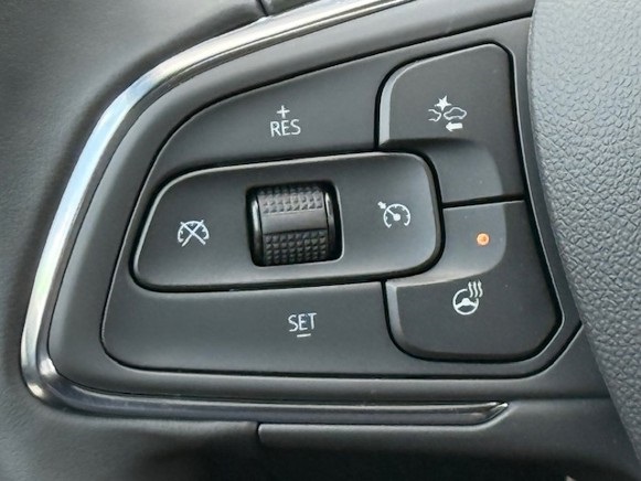 2025 Buick Envista Preferred Image 32 of 35