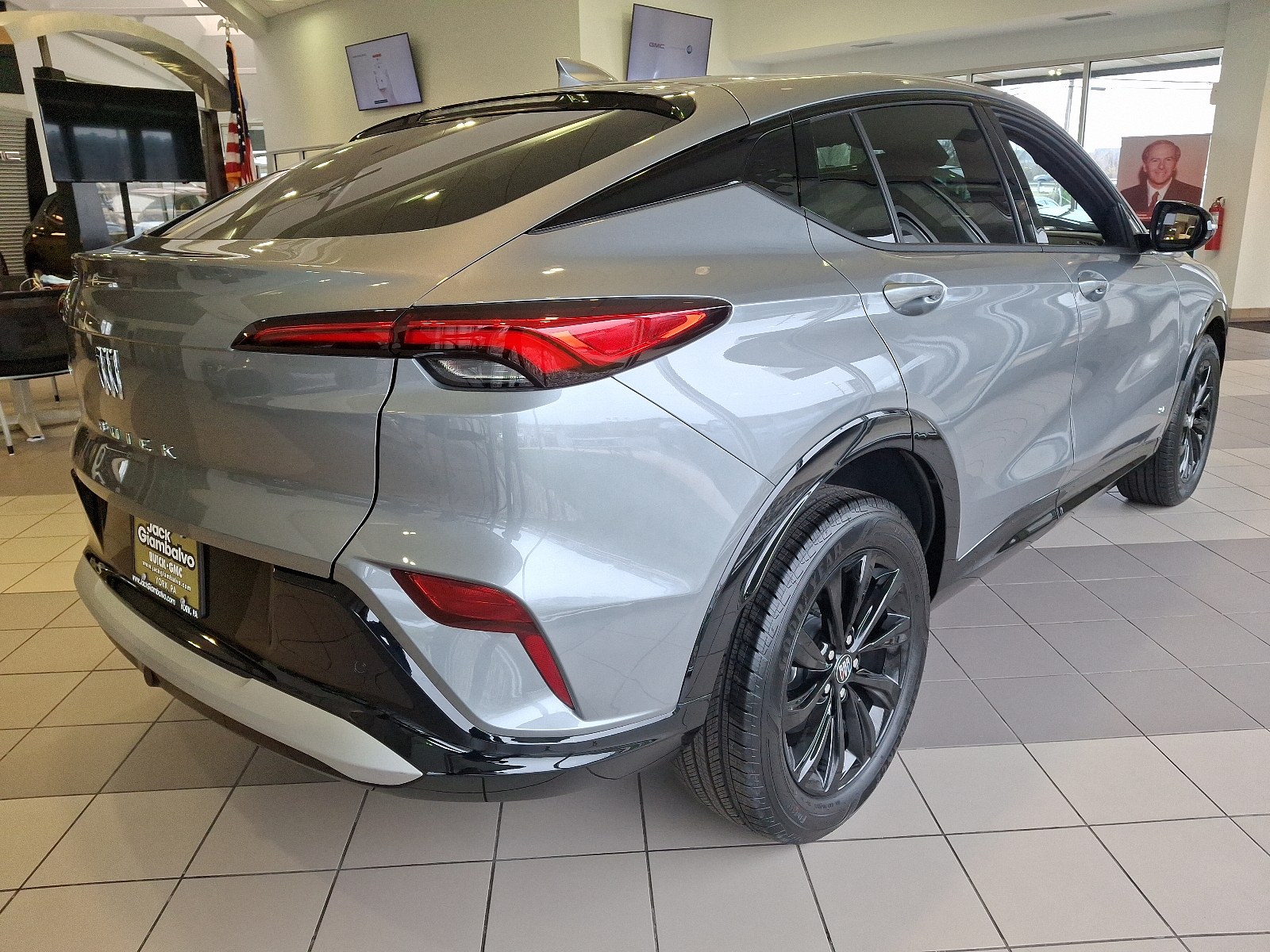 Vehicle image 3 of 23
