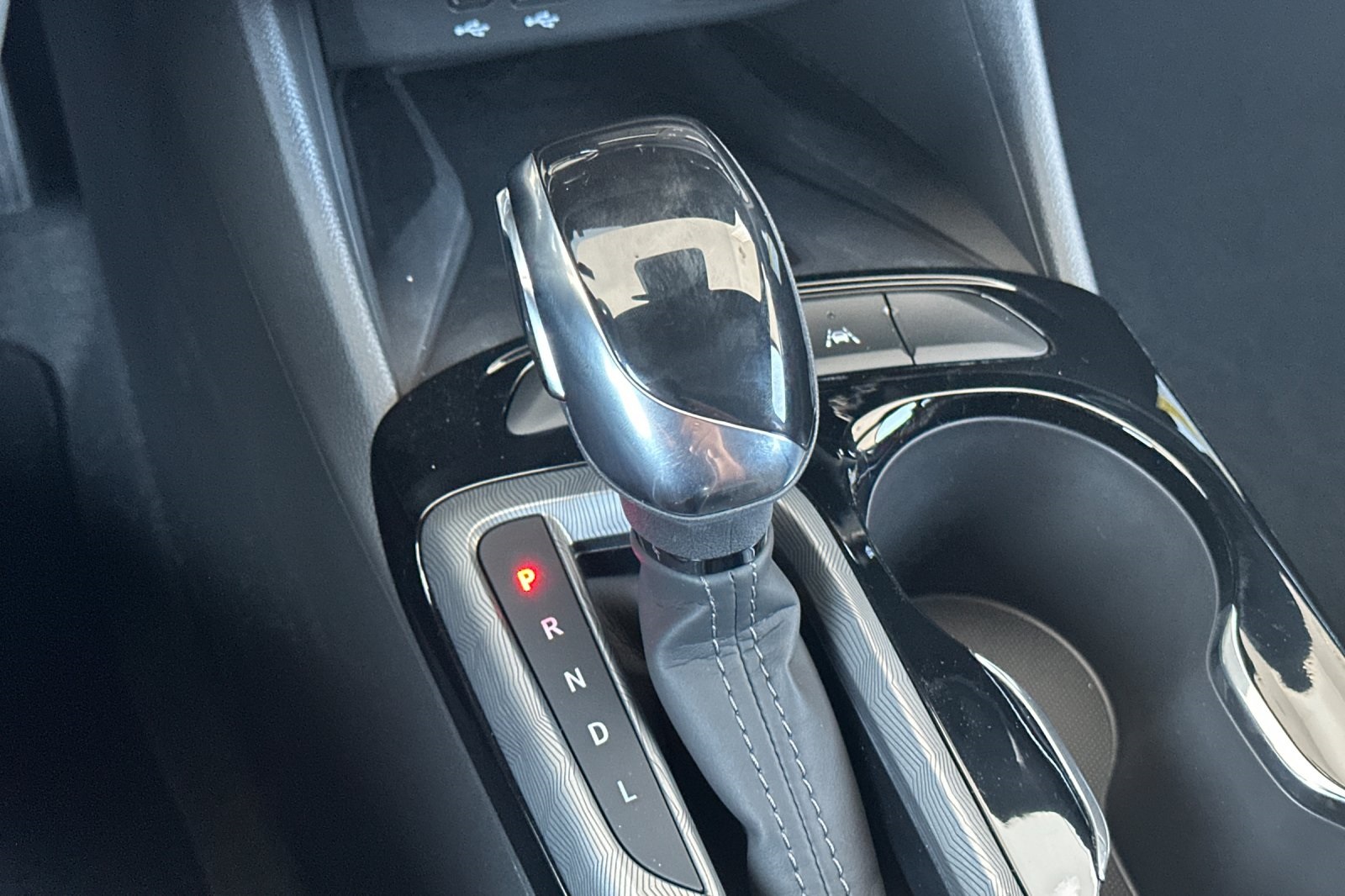 Vehicle image 19 of 31