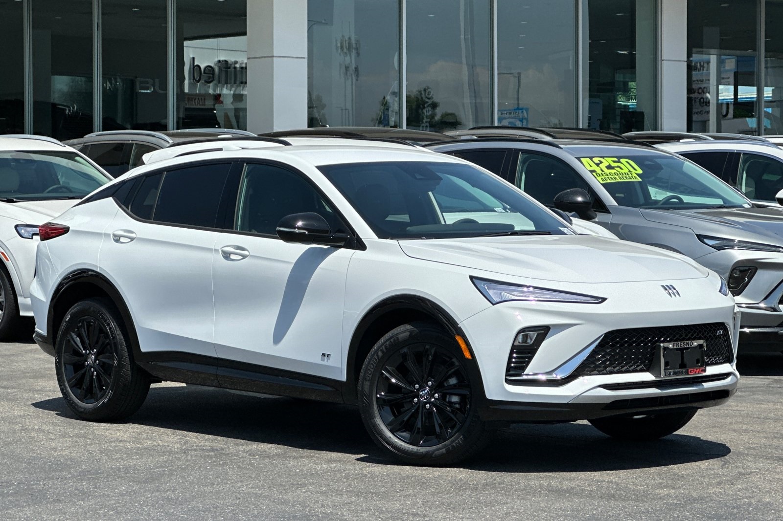 Vehicle image 2 of 31
