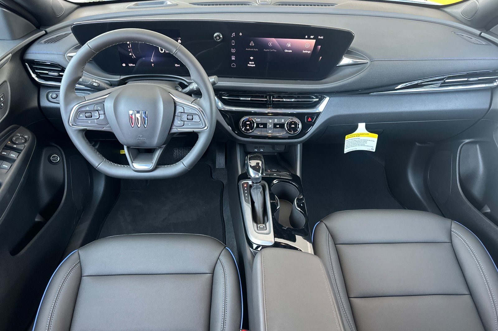 Vehicle image 12 of 31