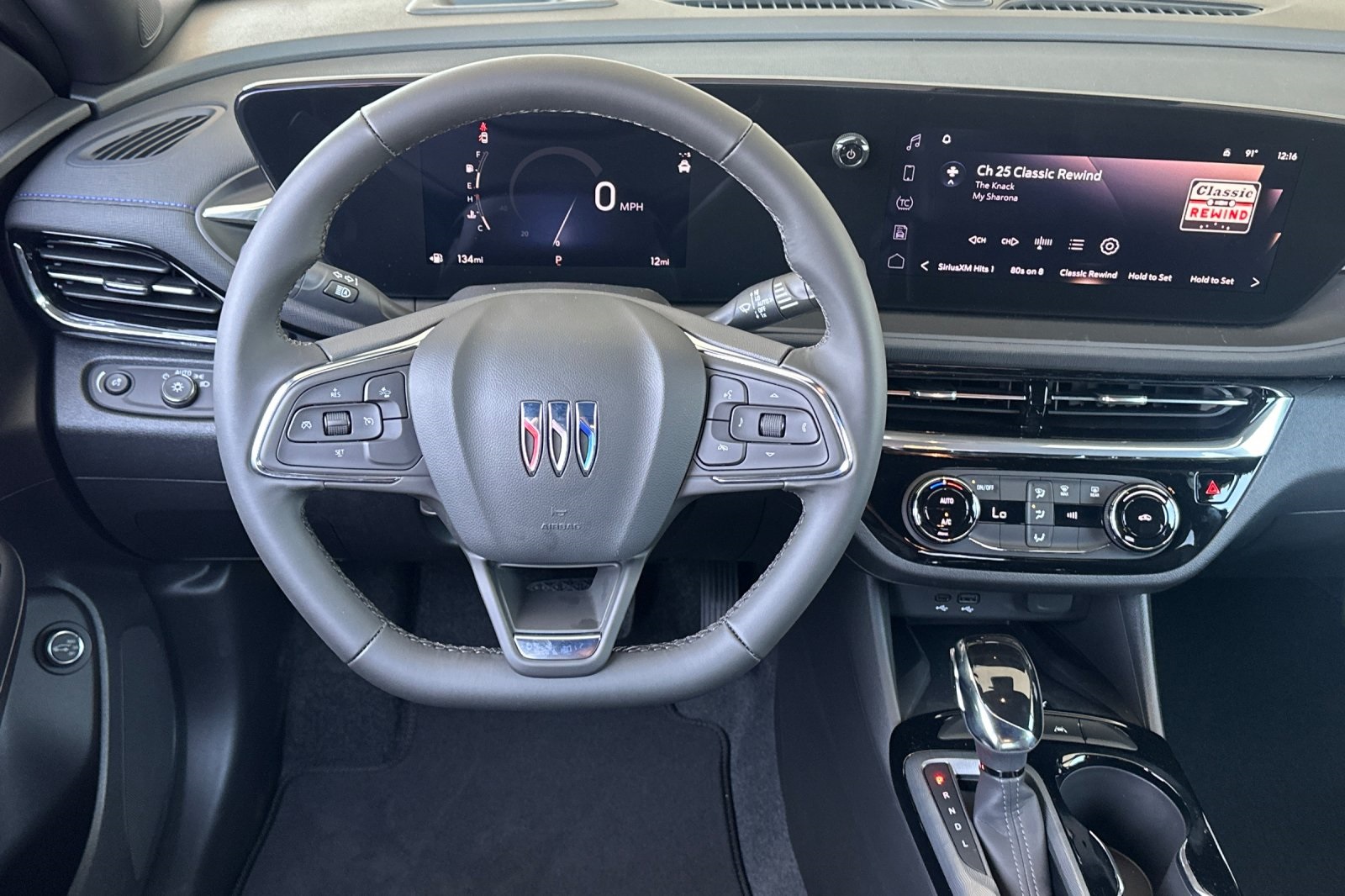 Vehicle image 12 of 30