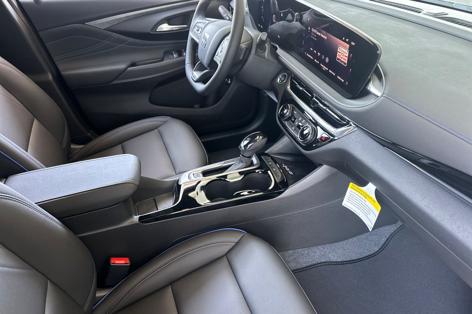 Vehicle image 13 of 30